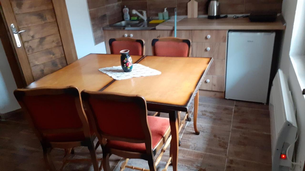 Golemi Kamik Pirot Vlasi Buitenkant foto